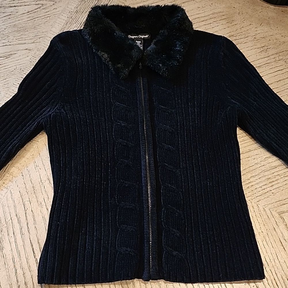 Black Cozy jacket fur lined collar size Petite Small